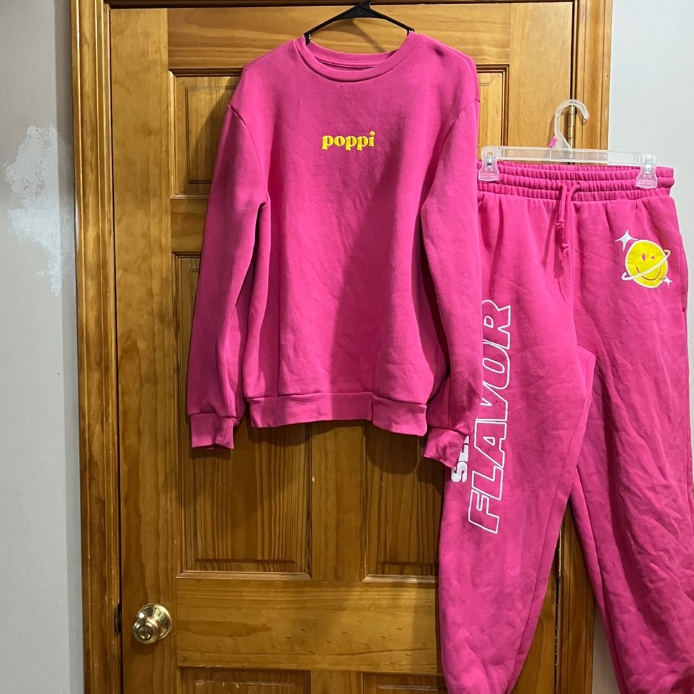 Poppi Pink Sweatshirt and Pants Set